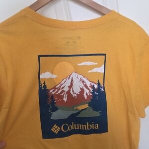 Columbia Women's Mountain Tee
